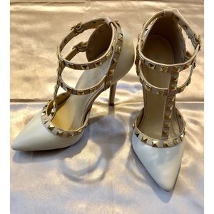 Womens Pointy Toe Gold Stud Strappy Ankle Stiletto